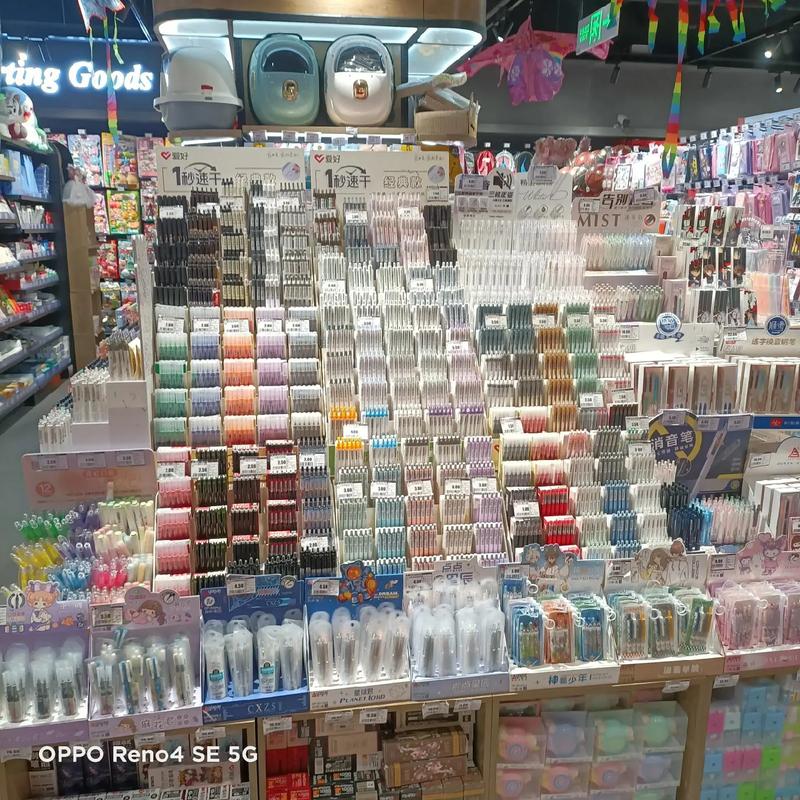 實體店實拍 | 走進潤鑫隆日用百貨，一站式購物體驗應有盡有